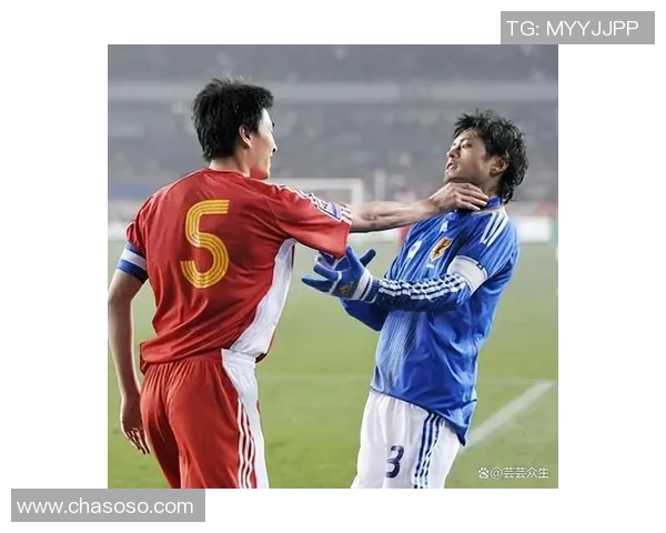 与足球明星亲密合影的难忘瞬间记录你的足球梦想与激情